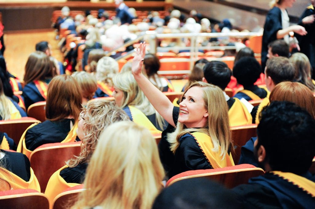 Graduation wave