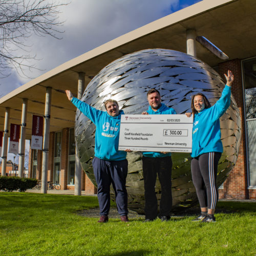 Geoff Horsfield Cheque giving