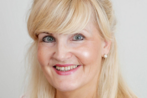 Dr Janet Rose