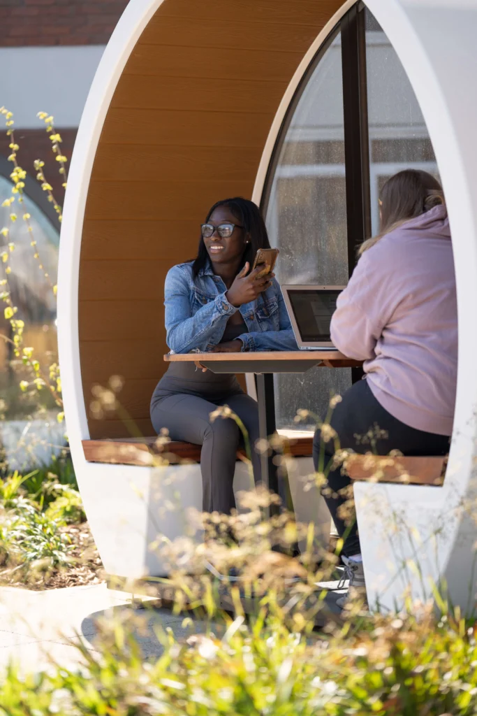 Study pod - quad